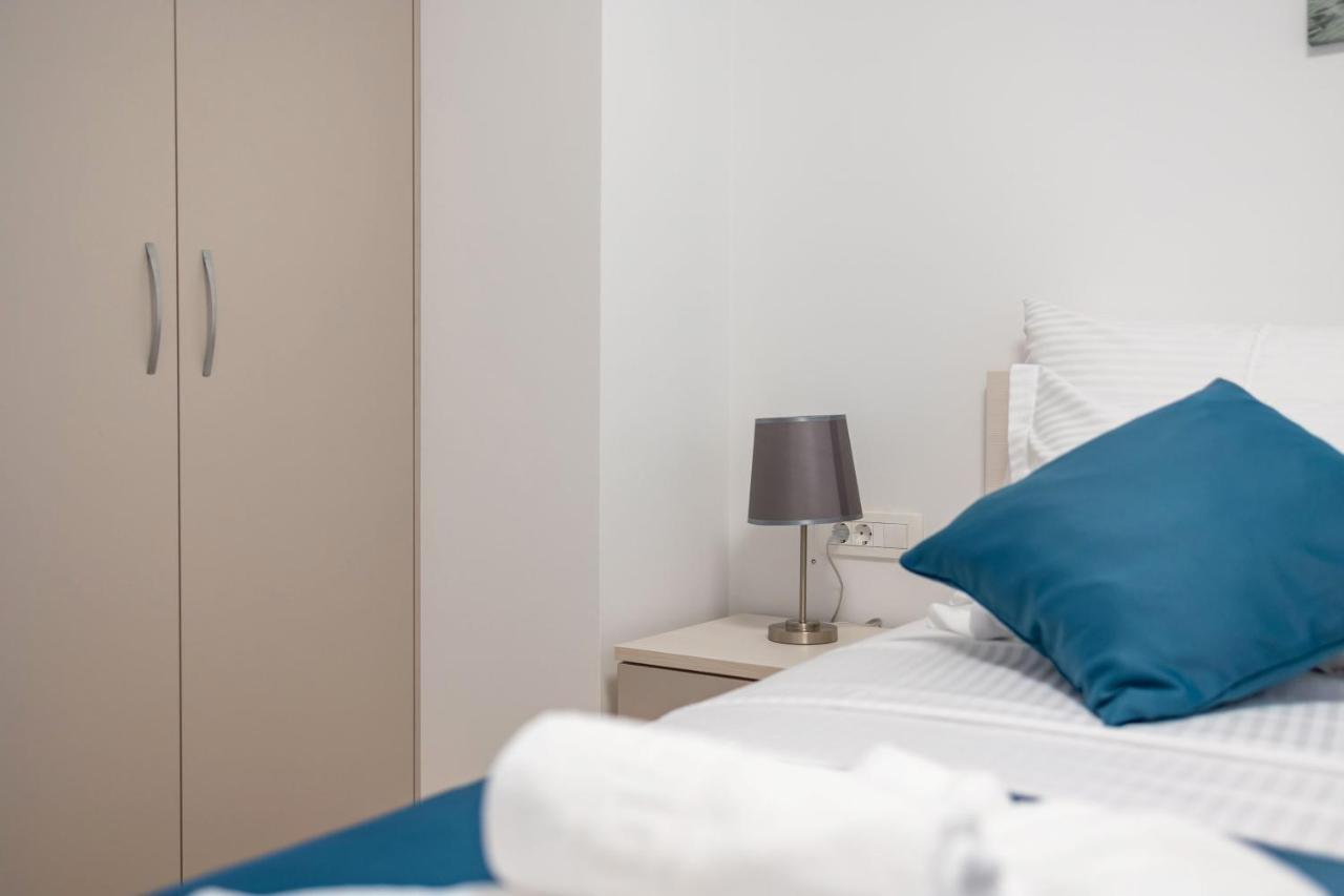 Palma And Luxury Penthouse For A Family With Swiming Pool,parking,terrace,panoramic View At The Sea,podstrana *