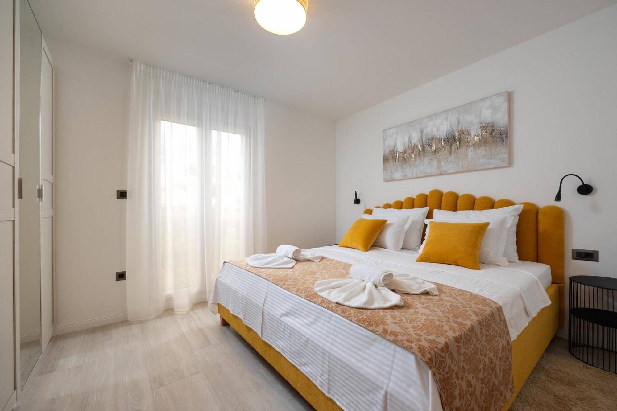 Palma And Luxury Penthouse For A Family With Swiming Pool,parking,terrace,panoramic View At The Sea,podstrana * Podstrana